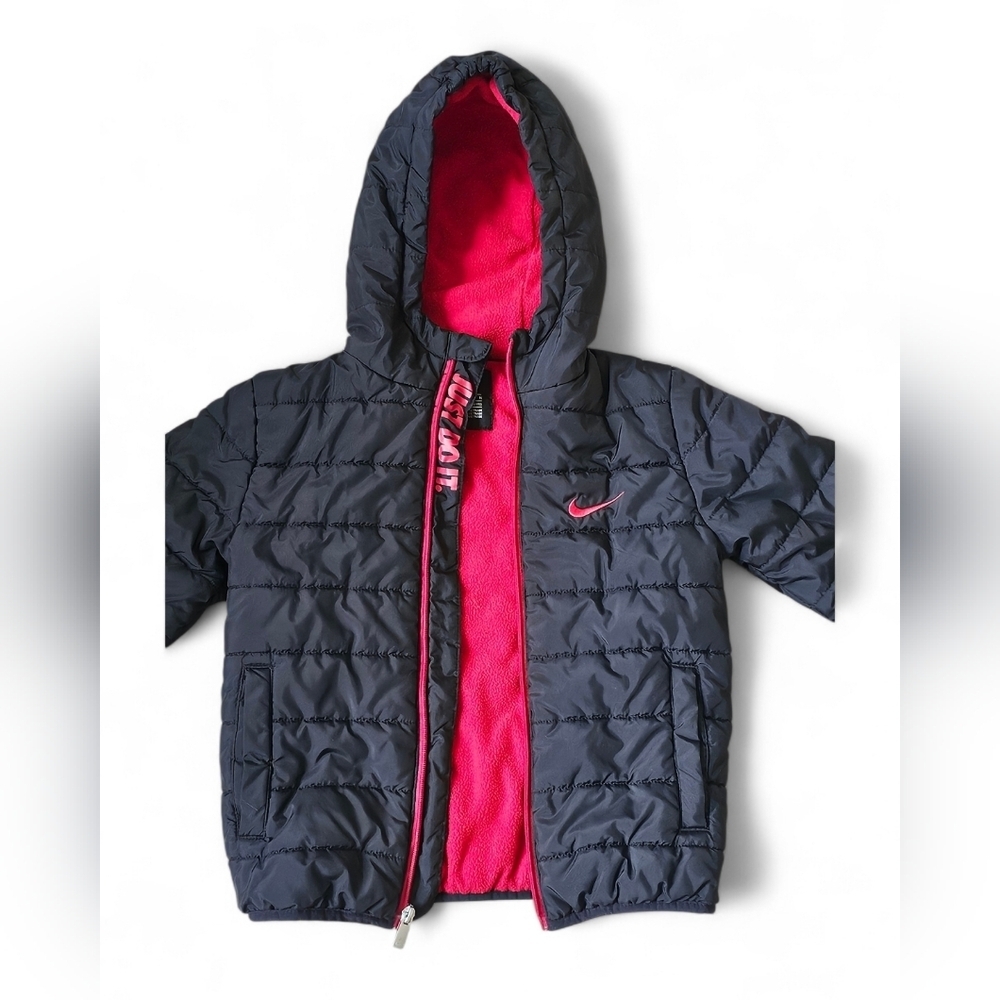 Nike Kids Black & Red Puffer Jacket Size 5/6Y - Picture 5 of 9